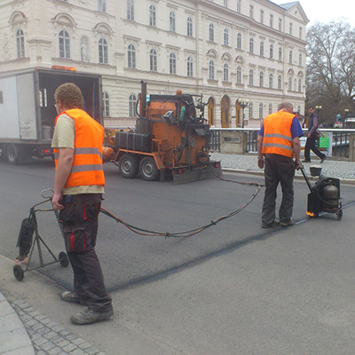 Ošetření pracovních spár - historické centrum Karlovy Vary